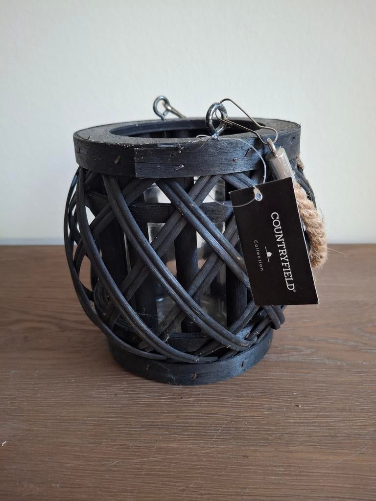 Windlicht countryfieldzwart riet Nieuw !, Overige materialen, Zwart, Nieuw, Ophalen of Verzenden