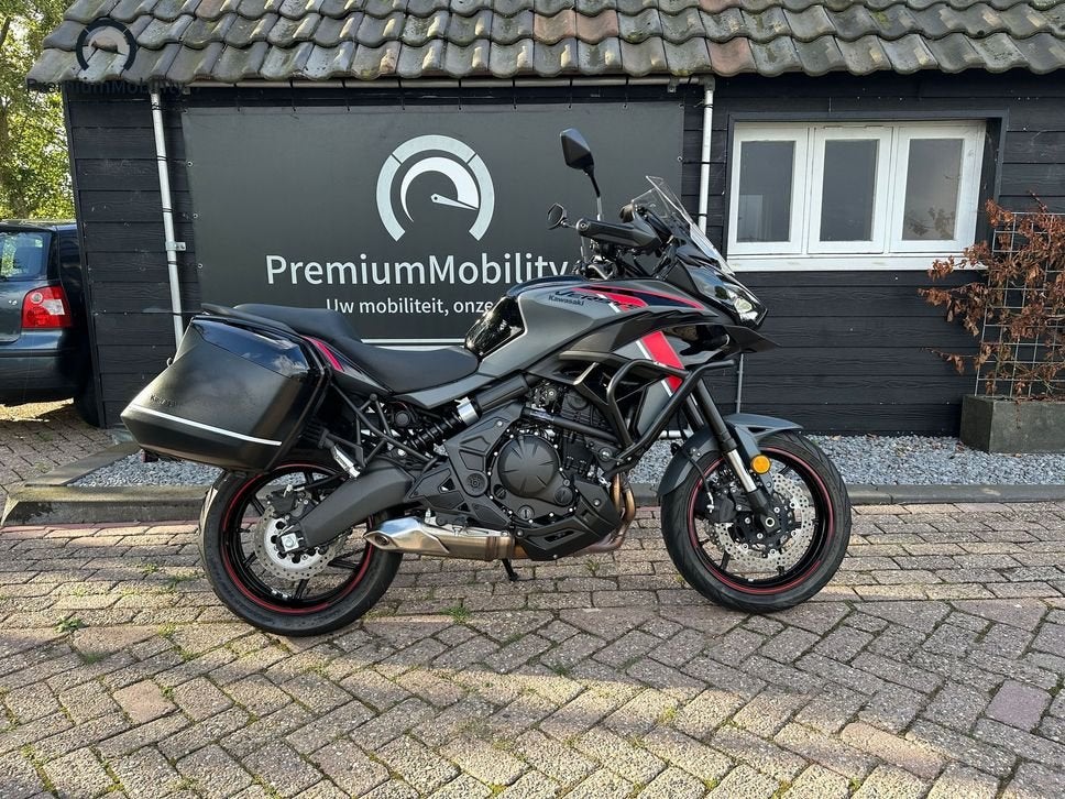 KAWASAKI VERSYS 650 TOURER (BJ 2024 / 5598 KM), Motoren, 2 cilinders, Bedrijf, Onbekend, KAWASAKI