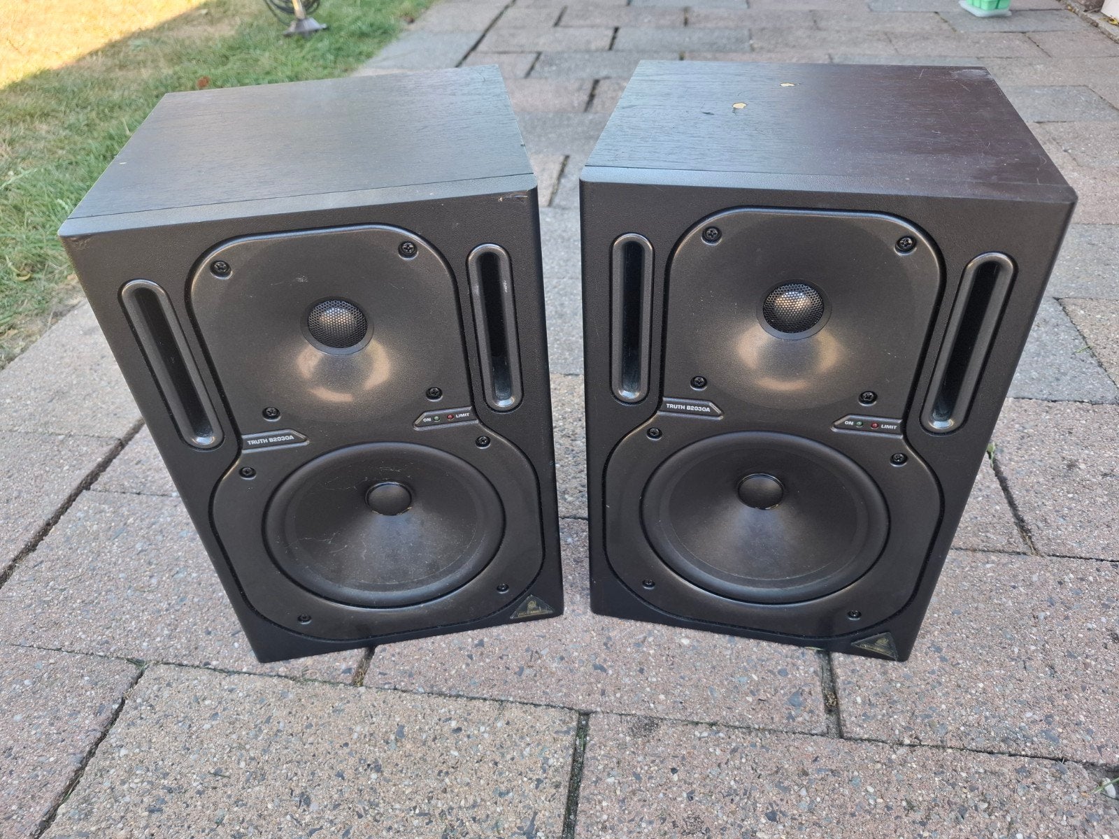 Behringer Truth B2030A  Studio Monitors, Ophalen, Gebruikt