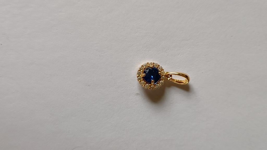 Oud gouden hangertje Saffier en Zirconia,  14 krt, Verzenden, Goud, Hanger, Met edelsteen