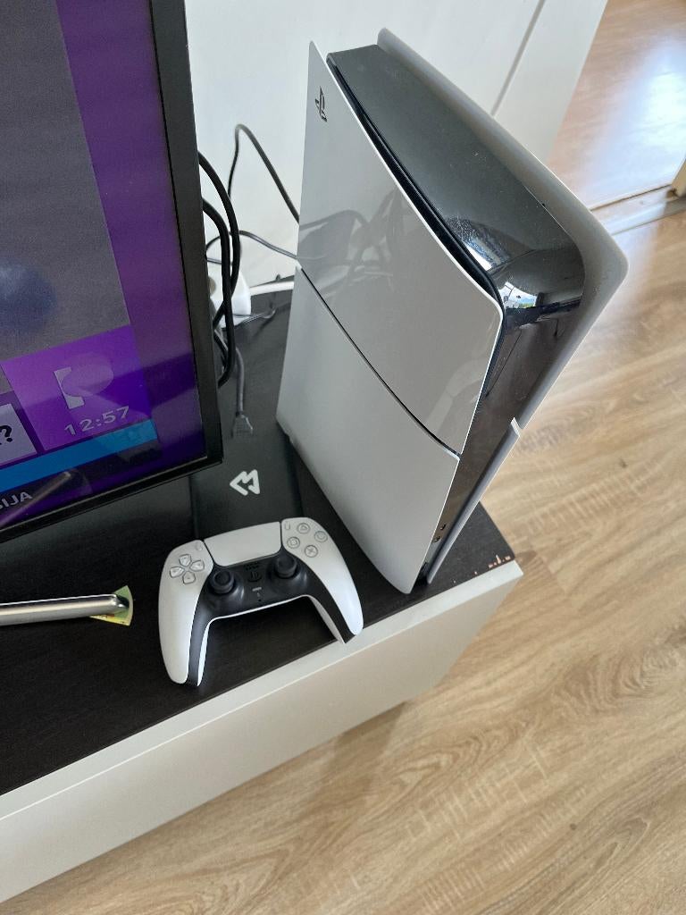Playstation 5 1TB digital edition met controller, Ophalen of Verzenden, Zo goed als nieuw, Playstation 5 Digital
