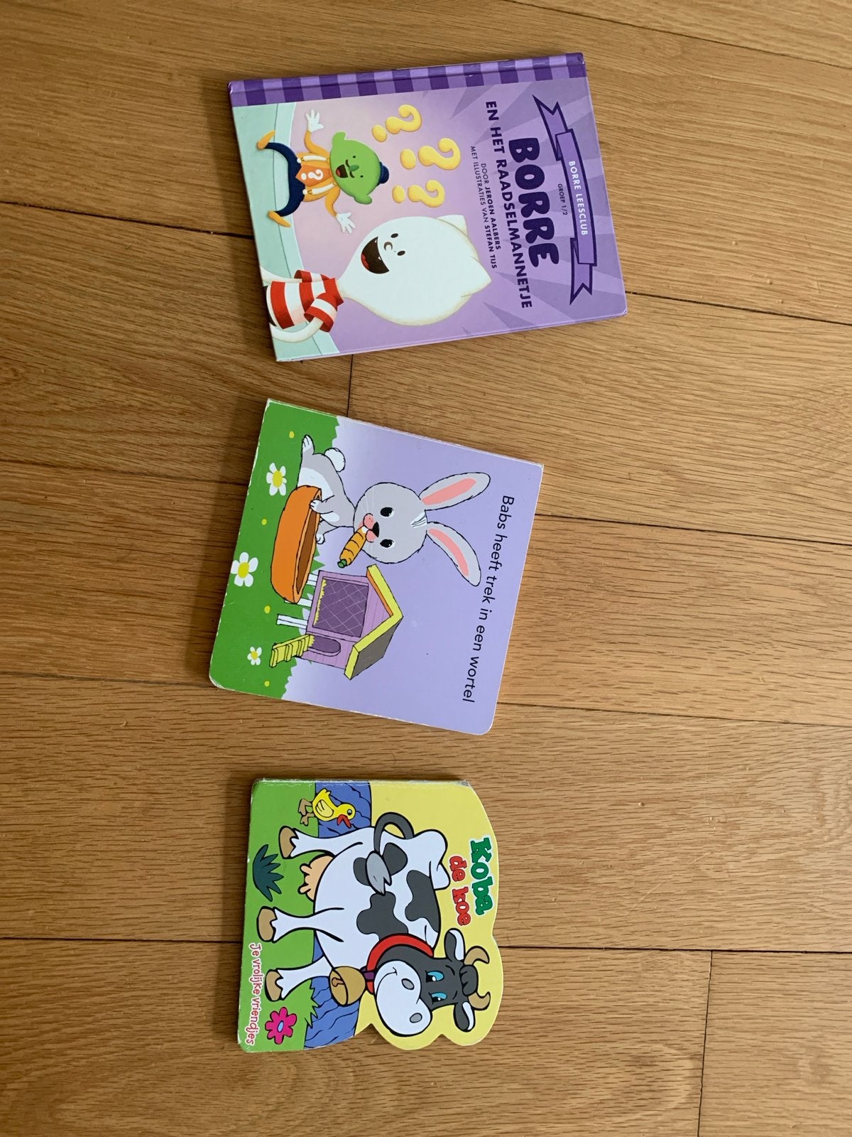 3 leuke kinderboekjes: Borre, Babs en Koba de Koe, Ophalen, Zo goed als nieuw, Uitklap-, Voel- of Ontdekboek, 1 tot 2 jaar