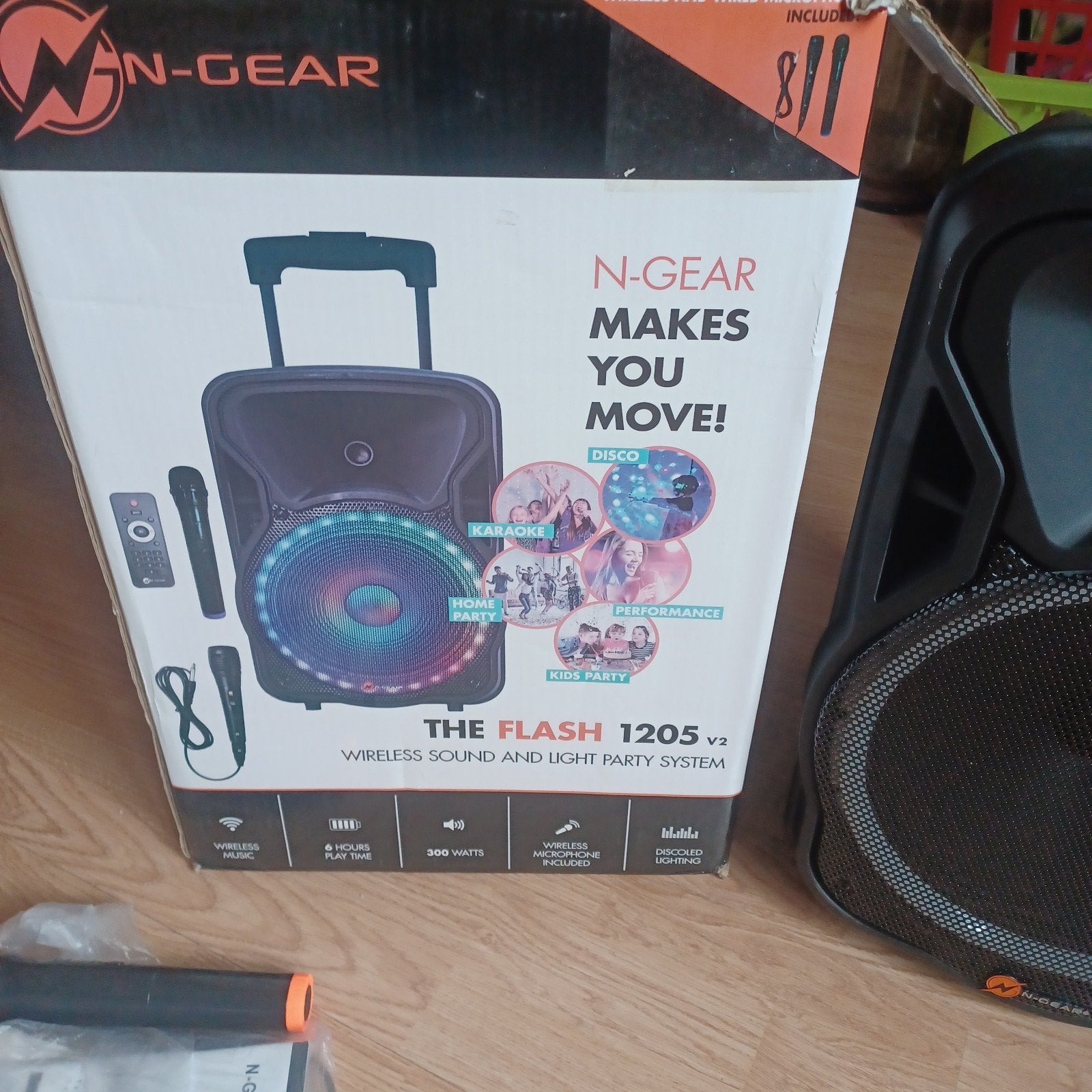 N-GEAR The Flash 1205 v2 Draadloos Party Soundsysteem, Party speaker, Zo goed als nieuw, Inclusief microfoon, Ophalen