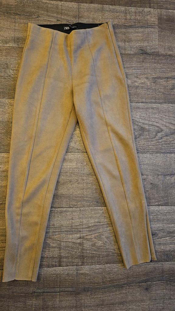 Zara broek, Maat 38/40 (M), Zwart, Ophalen of Verzenden, Zo goed als nieuw