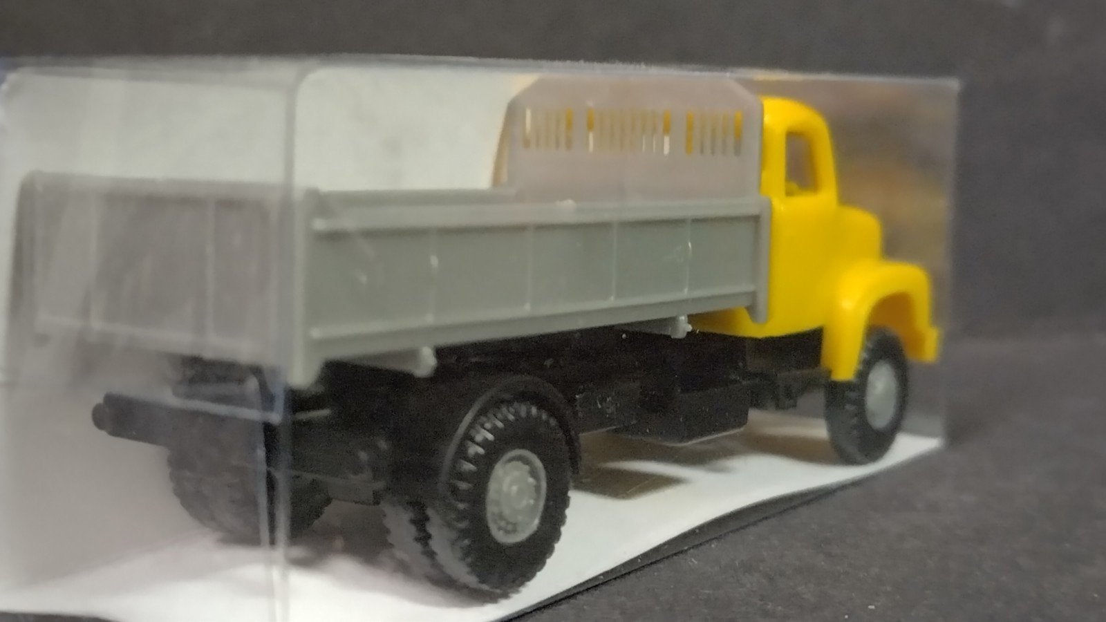 Berna 5v Kipper 1:87 Saurer Truck.Pol, Overige merken, Verzenden, ., Nieuw