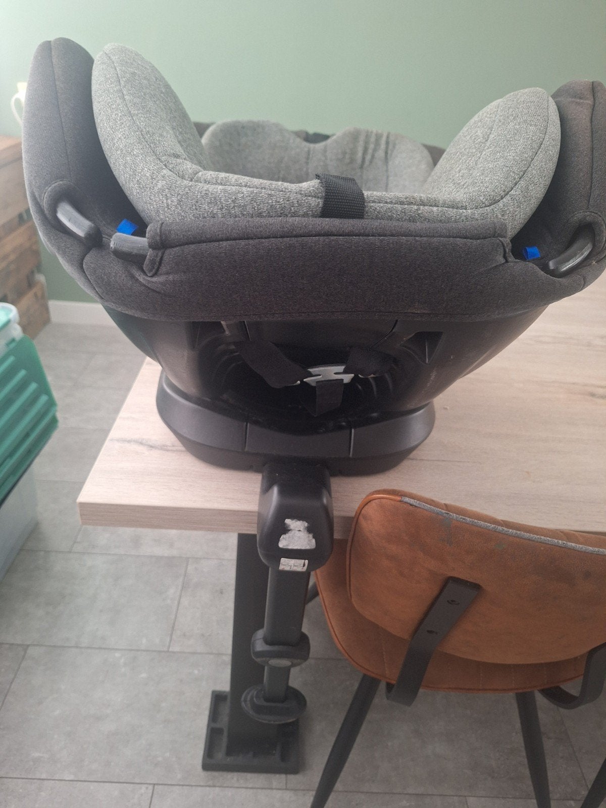 Titanium autostoel 360 isofix, Kinderen en Baby's, Autostoeltjes, Ophalen of Verzenden, Zo goed als nieuw, Overige merken, Isofix