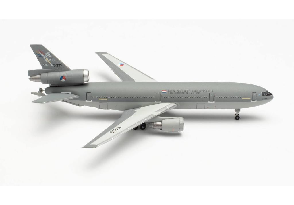 KDC-10 Jan Scheffer 334 Sqn KLu Eindhoven 2019 Herpa 535403, Schaalmodel, Herpa Miniaturmodelle GmbH Leonrodstraße 46-47 herpa@herpa.de