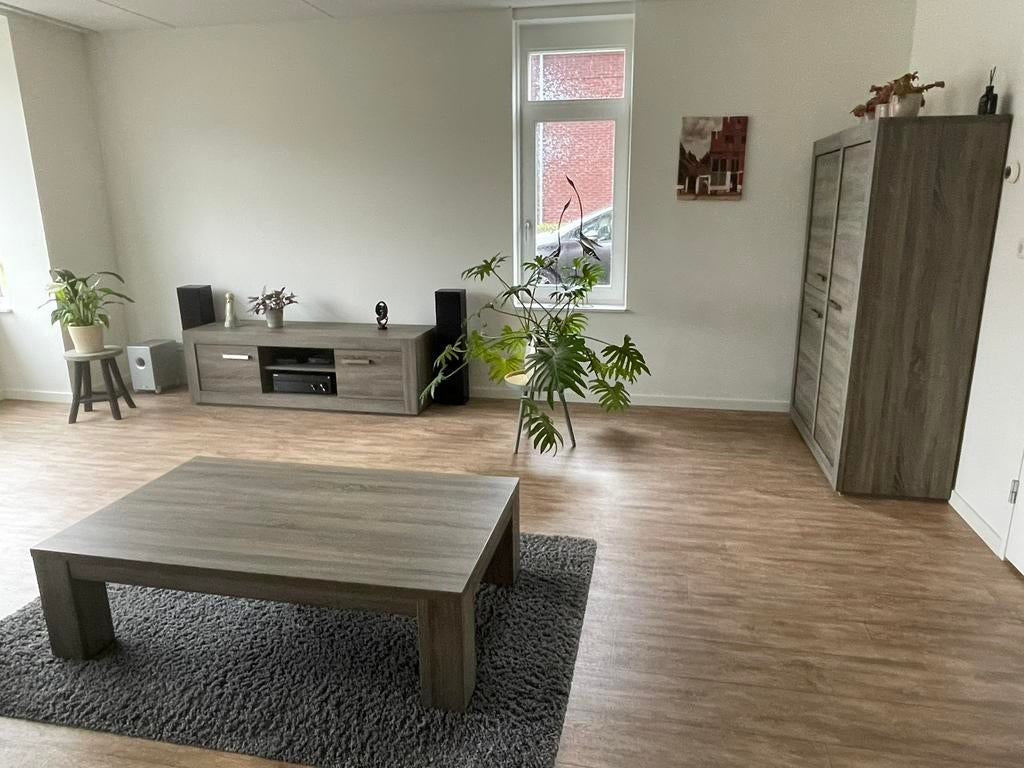 Hoekbank - wandkast - tvkast - salontafel, Ophalen
