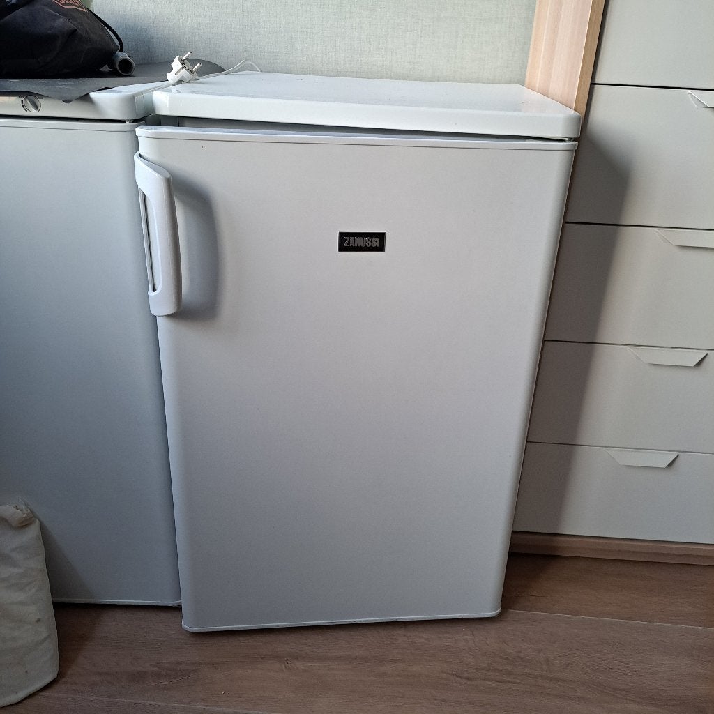 Koelkast, Ophalen, Minder dan 85 cm, 45 tot 60 cm, Zonder vriesvak