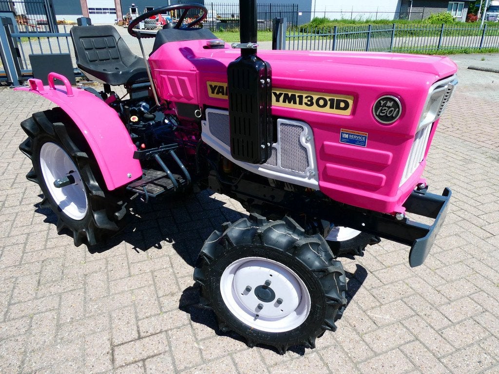 Yanmar YM1301 4wd / 509 Draaiuren / Pink Edition, Overige merken, Gebruikt, De Maalstroom 3
8255 RN  Swifterbant, VM Service