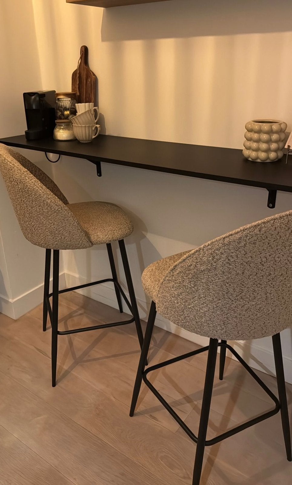 Set van twee barkrukken, 2 krukken, Ophalen, Zo goed als nieuw, 60 tot 90 cm