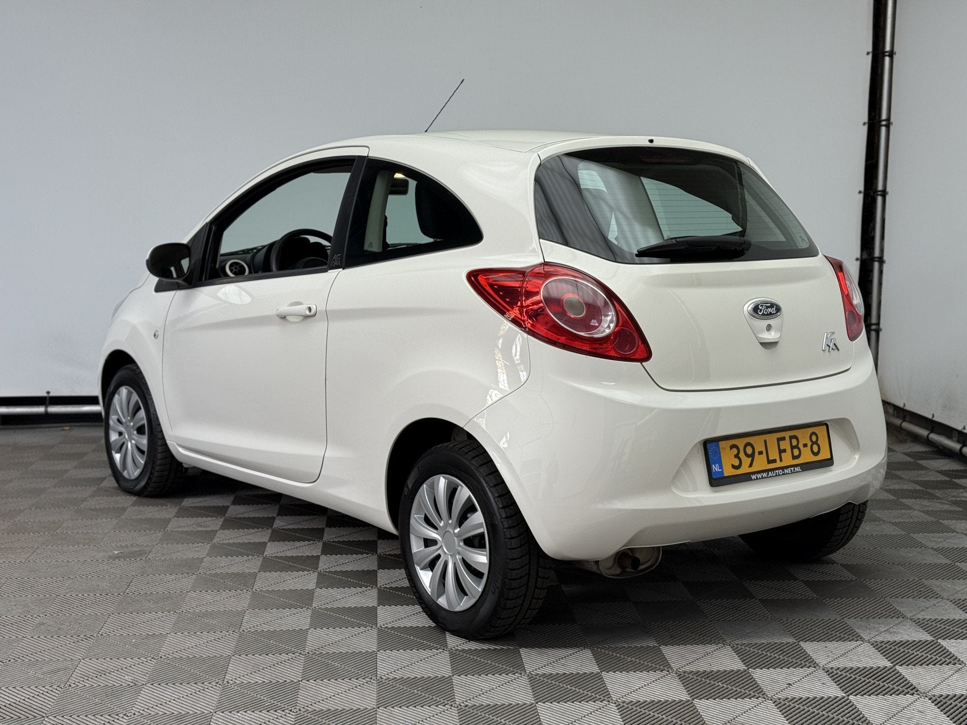 Ford Ka 1.2 Cool&Sound Airco 1e Eigenaar NL Auto (bj 2010), Auto's, Voorwielaandrijving, Stof, Gebruikt, 4 cilinders