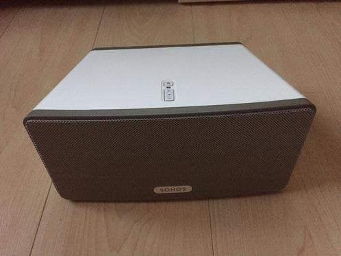 Sonos Play 3 (wit), op Vogels standaard., Ophalen, Zo goed als nieuw, 60 tot 120 watt, Sonos