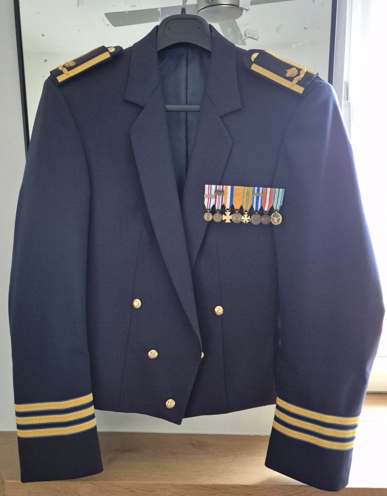 GT uniform Luitenant-Kolonel KLu OGER mt 48, Ophalen of Verzenden, Luchtmacht, Nederland, Embleem of Badge