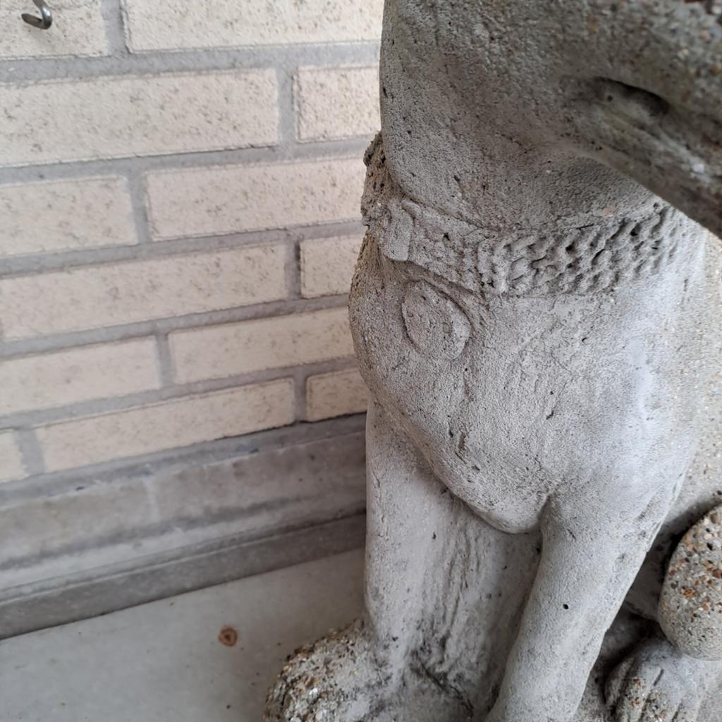 Steen/betonnen? hond 65 cm, Ophalen, Gebruikt, Steen, Dierenbeeld
