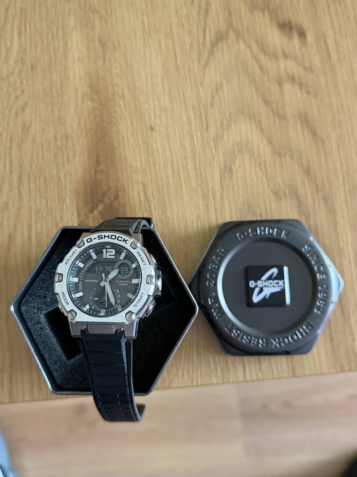 Casio G-Shock GST-B300 horloge - Zo goed als nieuw, Ophalen, Casio, Kunststof, Polshorloge