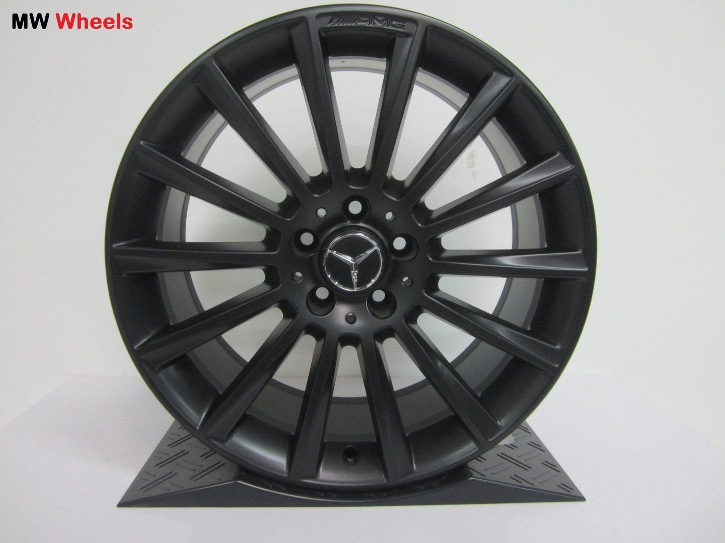 Originele Mercedes 19 inch AMG velgen A Klasse W177 B en CLA, Auto-onderdelen, Banden en Velgen, 19 inch, Gebruikt, Velg(en), -