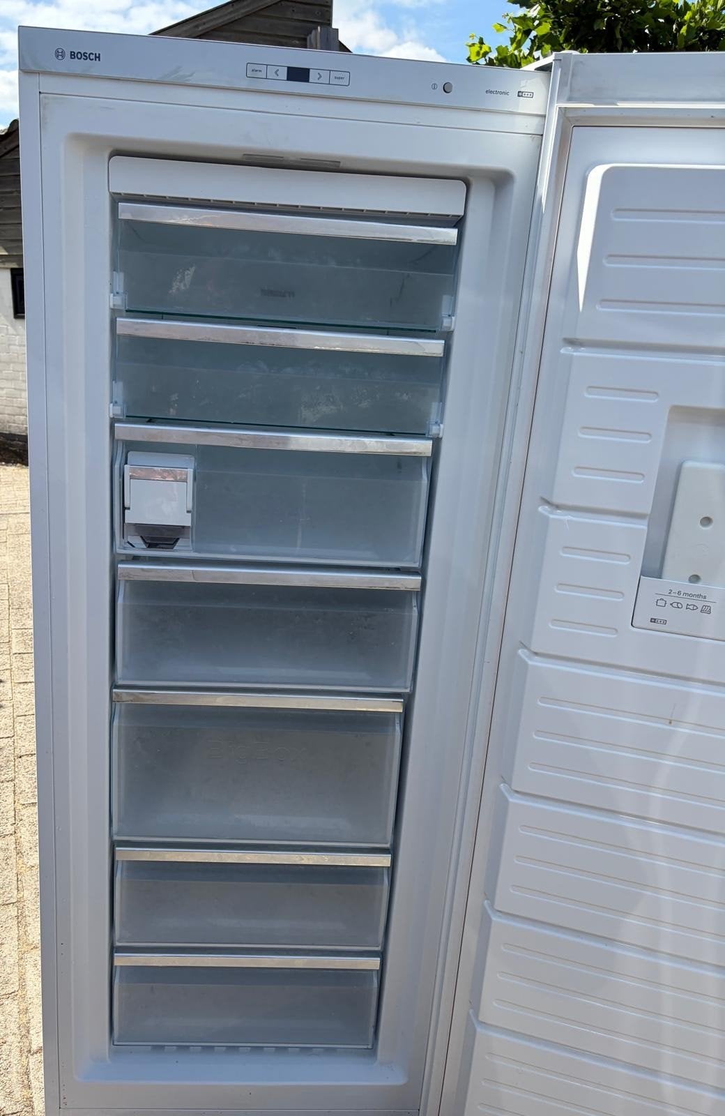 vrieskast Bosch NO FROST 7 LADEN, Witgoed en Apparatuur, Gebruikt, 160 cm of meer, Energieklasse A of zuiniger, Ophalen