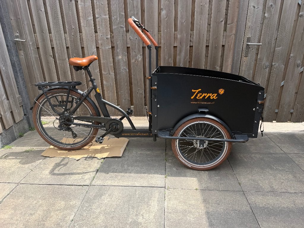 Bakfiets, 4 kinderen of meer, Gebruikt, Huif, Schijfrem