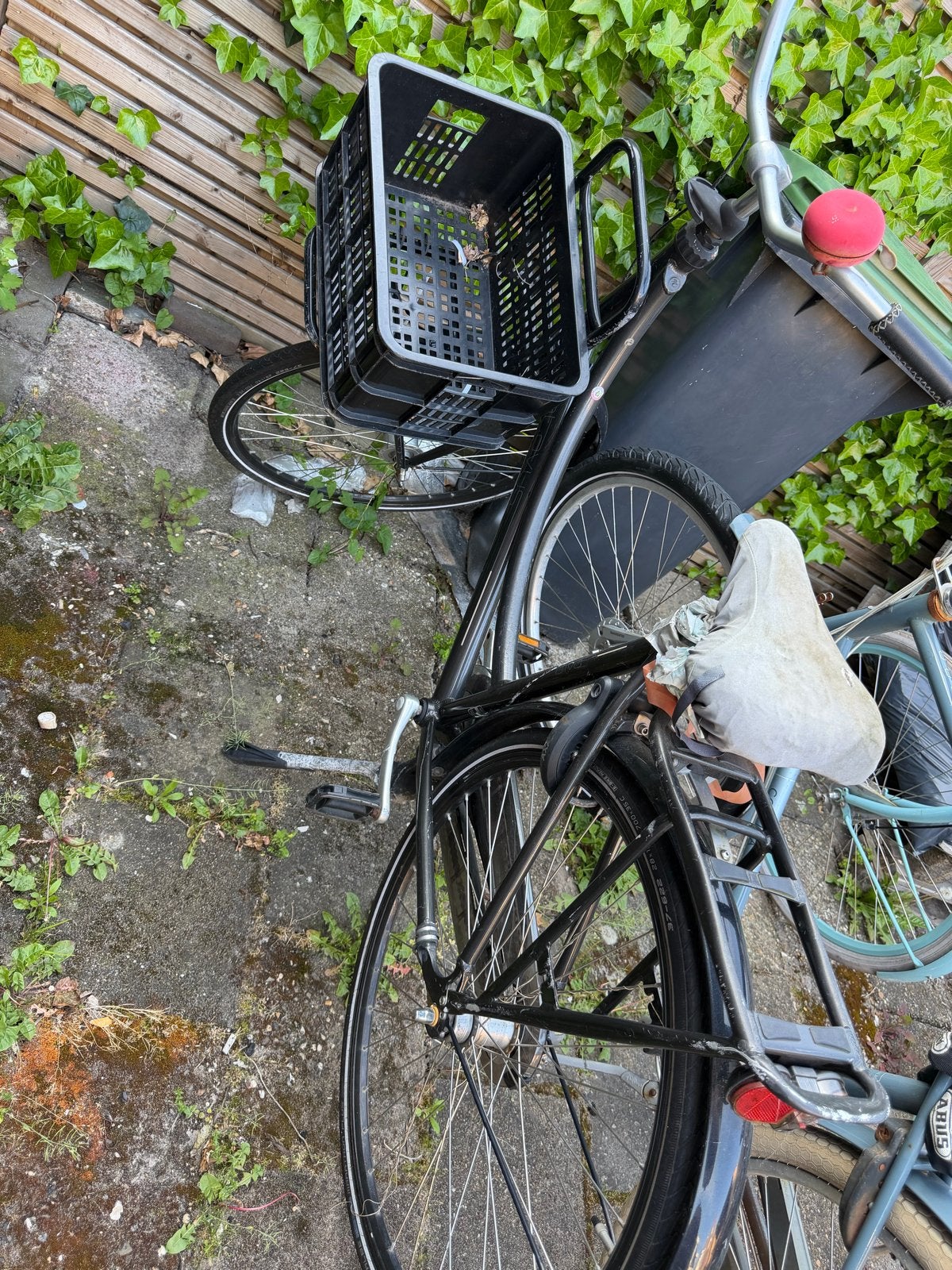 Batavus fiets met mand - Gebruikt, Fietsen en Brommers, Fietsen | Dames | Damesfietsen, Ophalen, Velgrem, Versnellingen, Batavus
