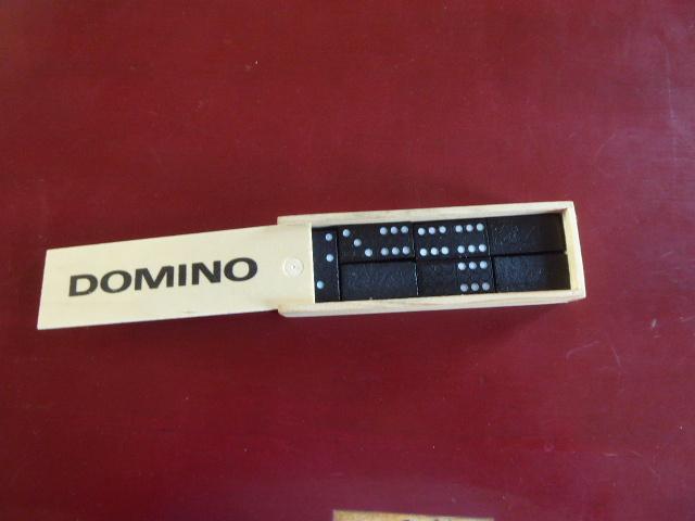 domino spel in houten doosje, Ophalen of Verzenden, Zo goed als nieuw, Jongen of Meisje