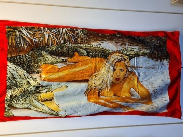 Bad / strandlaken met vrouw afbeelding, Ophalen of Verzenden, Nieuw, Overige kleuren, Handdoek