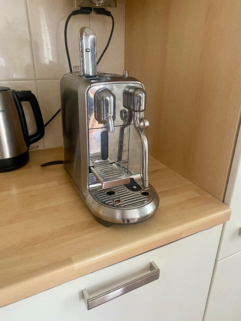 Nespresso koffie apparaat voor cups, Ophalen, Koffiepads en cups, Gebruikt, Koffiemachine
