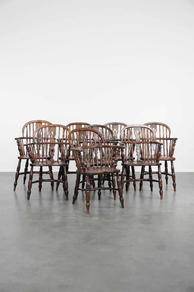 8 Antieke Engelse Windsor stoelen/ armchairs, Ophalen