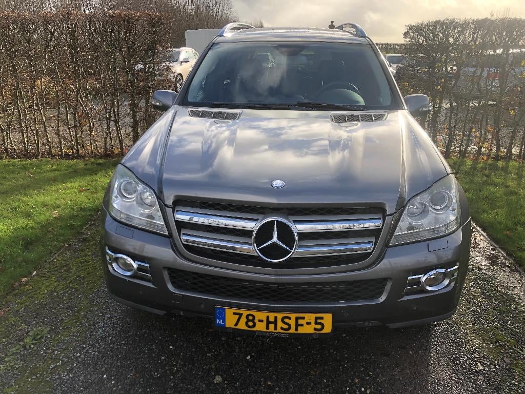 Mercedes-Benz GL 4.0 CDI GL450 4MATIC AUT 2008 Grijs, Auto's, Automaat, GL, 7 stoelen, Leder