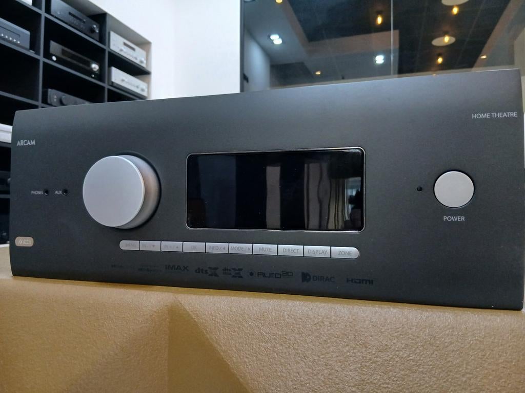 Arcam AVR21 receiver, Ophalen of Verzenden, Zo goed als nieuw, 120 watt of meer, Overige merken