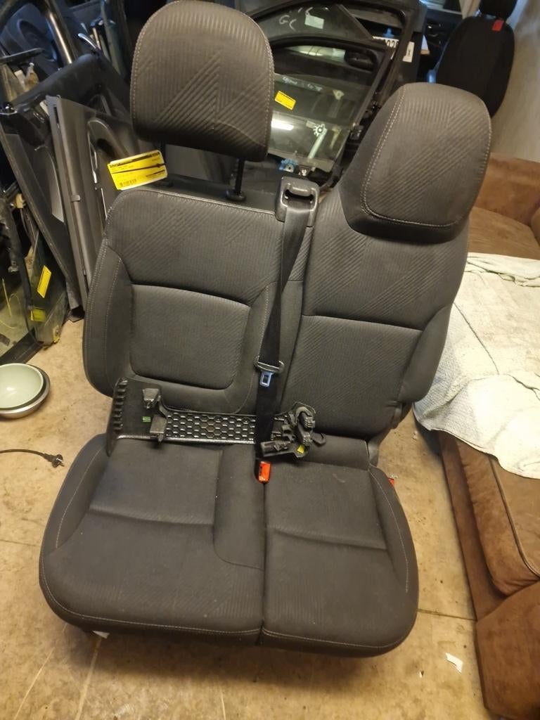 bank links voor renault traffic, Auto-onderdelen, Interieur en Bekleding, Ophalen of Verzenden, Renault