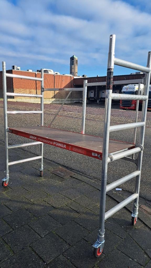 Te koop zgan Kamersteiger, Ophalen of Verzenden, Zo goed als nieuw, Rolsteiger of Kamersteiger, 5 meter of hoger