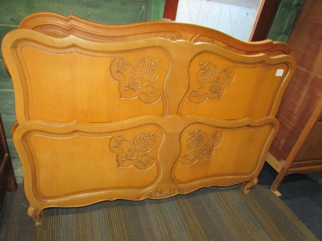 antiek 2 persoons eiken bed in queen anne stijl 100,00, Huis en Inrichting, Slaapkamer | Bedden, Zo goed als nieuw, Tweepersoons