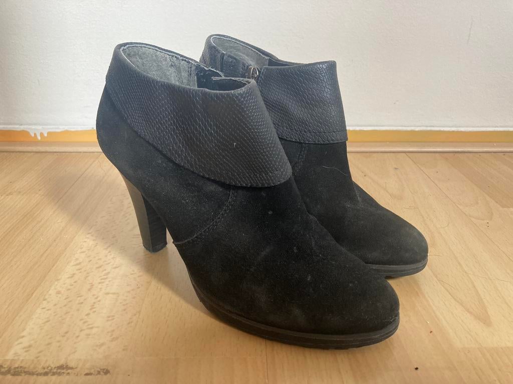 Caprice hakken maat 36, Zwart, Lage of Enkellaarzen, Ophalen of Verzenden, Gedragen
