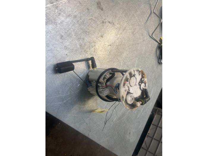 Brandstofpomp Elektrisch van een Suzuki Kizashi, Gebruikt, -, -, Ophalen of Verzenden