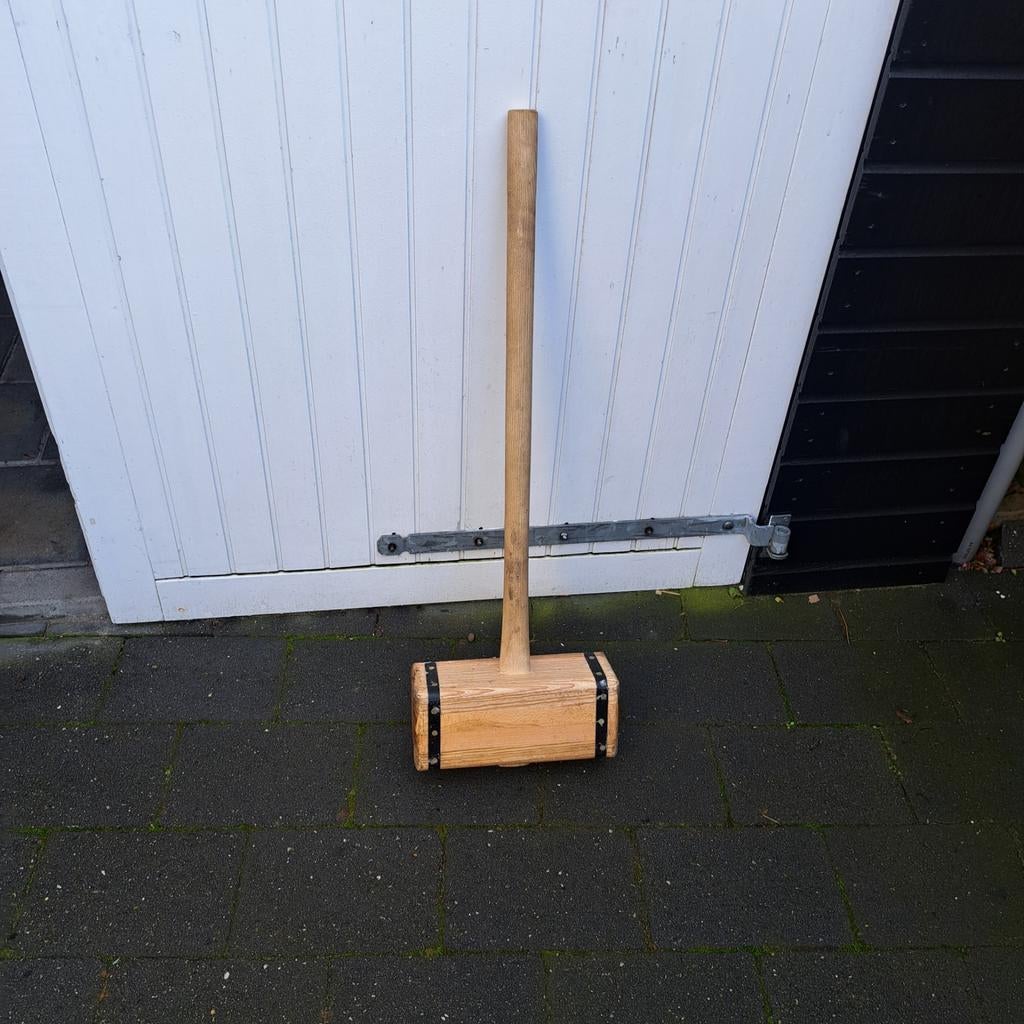 Houten Sloophamer, Ophalen, Gebruikt