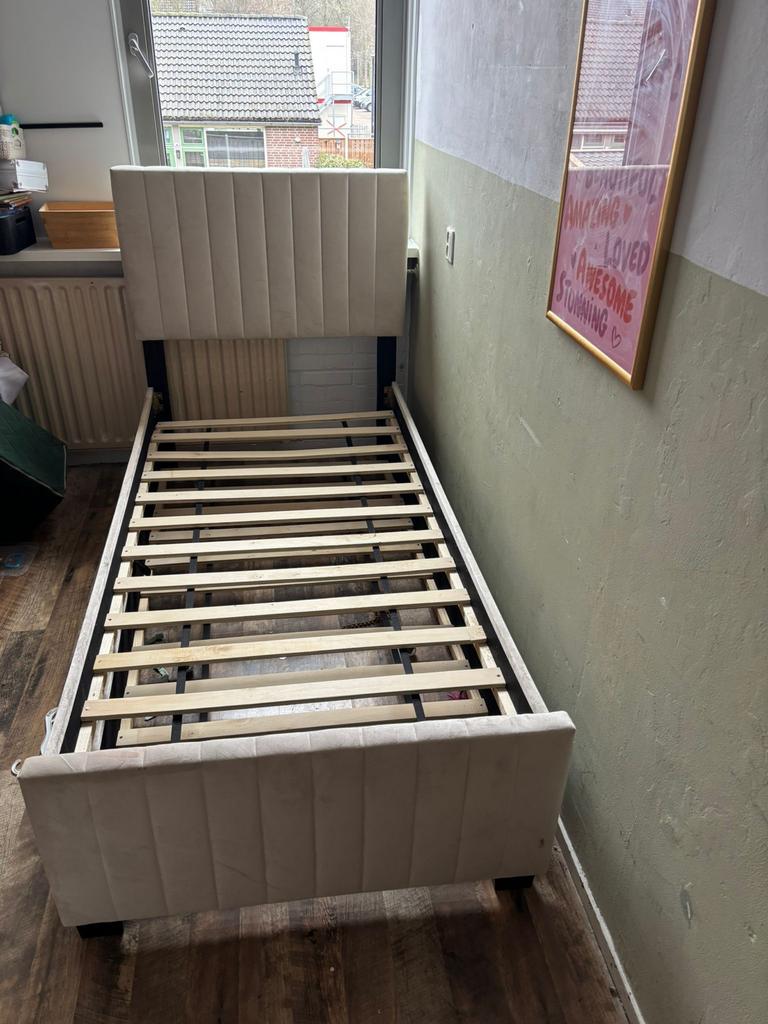 Gotagee gestofeerde bed bed 90x190, Ophalen of Verzenden, 180 cm of meer, 85 tot 100 cm