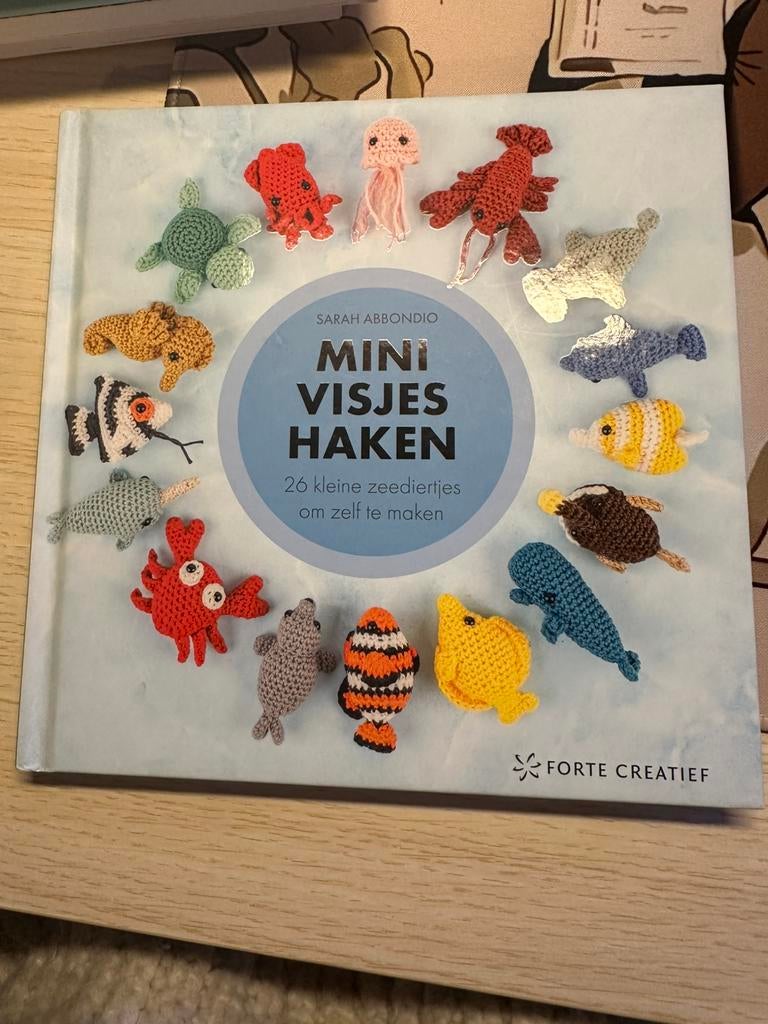 Mini visjes haken, Boeken, Ophalen of Verzenden, Zo goed als nieuw, Overige onderwerpen