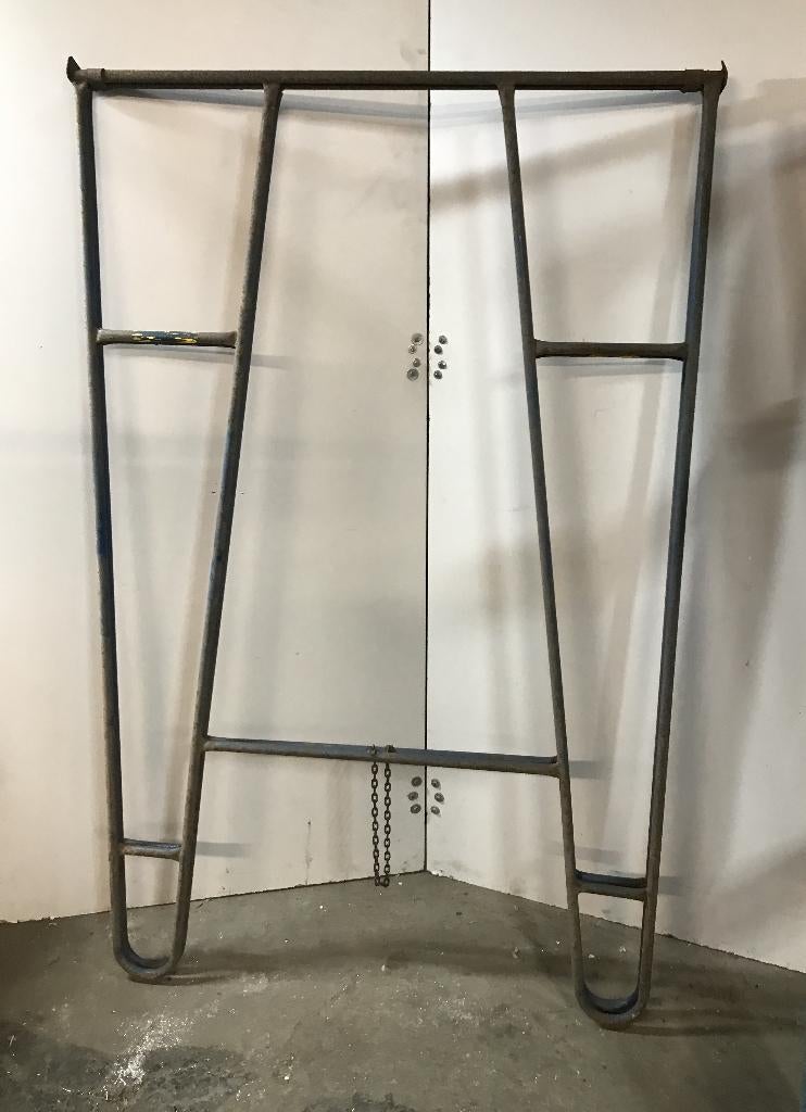 Schragen, 110x97x170 cm 4 stuks, 114x150x77 cm, 2 stuks, Ophalen, Gebruikt, Overige typen, Minder dan 2 meter