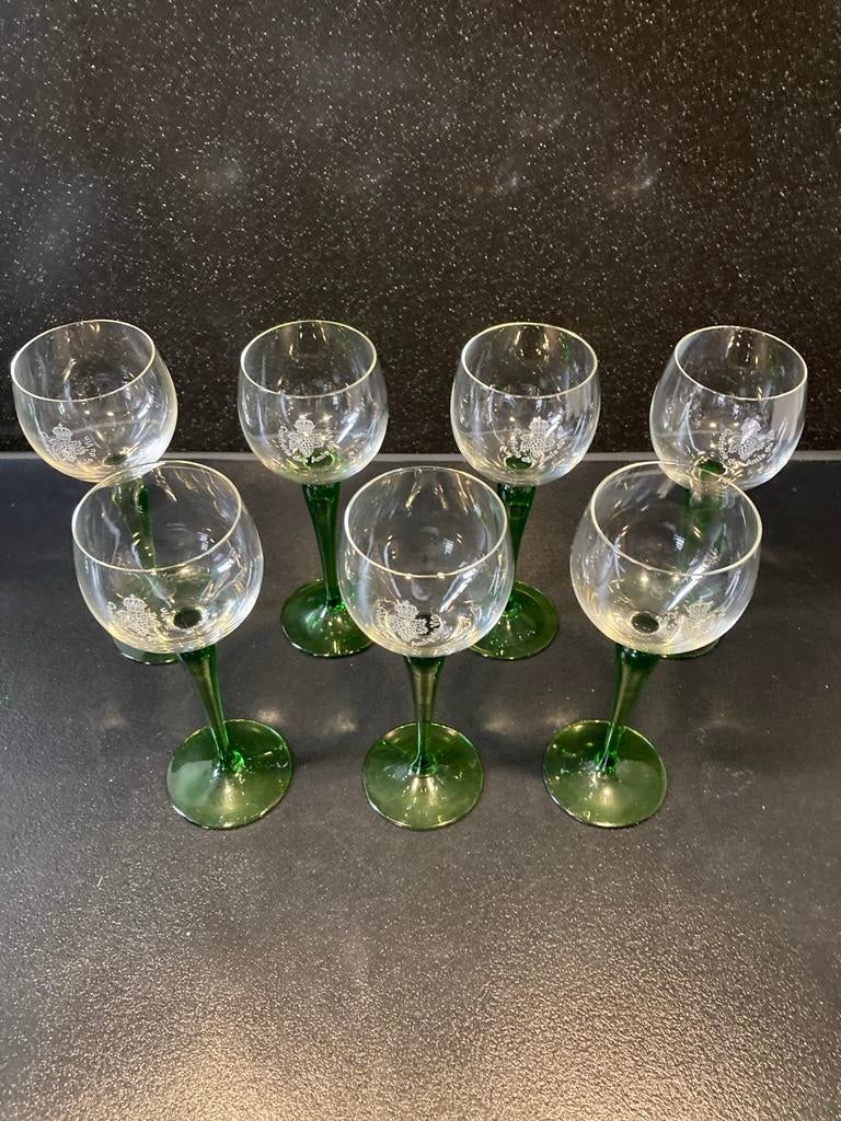 7 stuks geëtst vintage groene steel wijnglazen, Verzenden