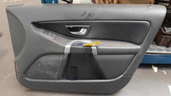 Portierbekleding 4Deurs rechts-voor van een Volvo XC90, Gebruikt, -, -, Ophalen of Verzenden