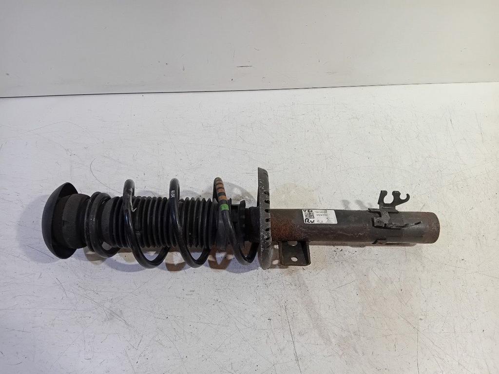 Veerpoot rechts voor Audi A1, Onderdelen@venauto.nl, Van der Ven Autorecycling B.V., Gebruikt, Ettenseweg 76, 4706 PB Roosendaal, The Netherlands