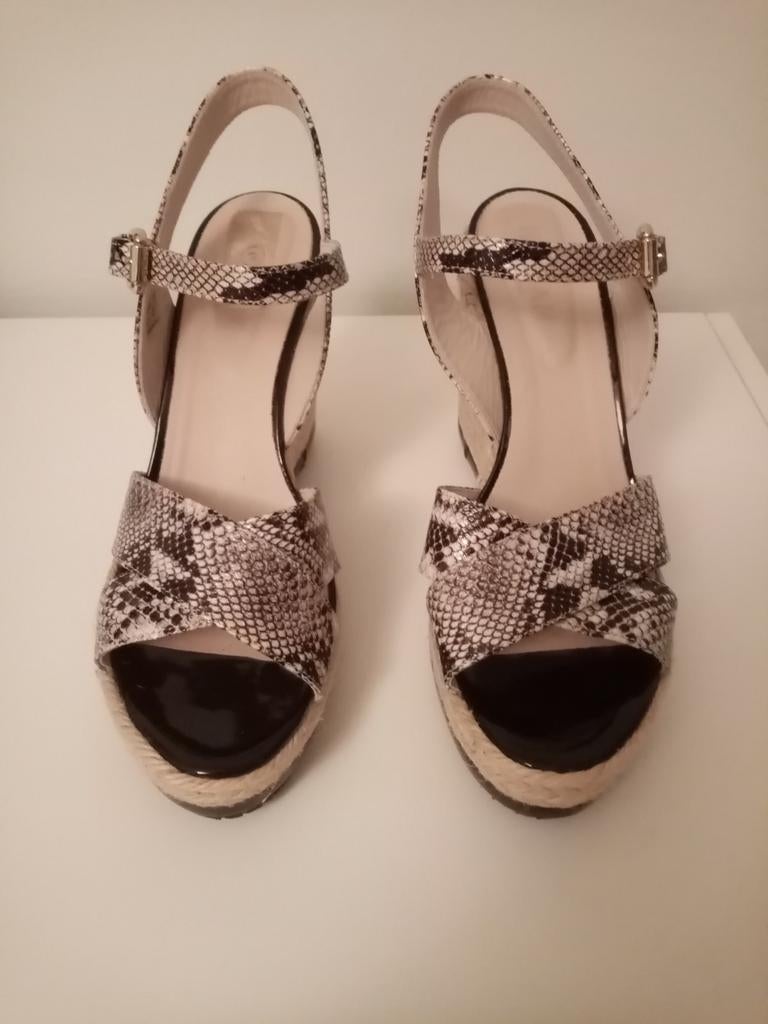 Nieuwe Hogan Wedges - Nooit Gedragen! Maat 40, Kleding | Dames, Schoenen, Overige kleuren, Nieuw, Hogan, Sandalen of Muiltjes