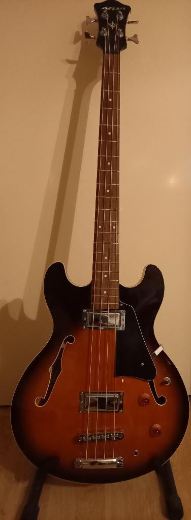 ARIA PROII semi hollow basgitaar, Ophalen of Verzenden, Zo goed als nieuw, Semi-akoestisch