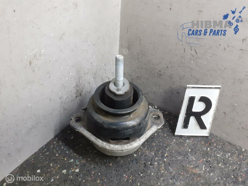 Motorsteun Volkswagen Touareg 3.2 V6 Rechts 7L6199131A 03-09, Ophalen of Verzenden, Gebruikt