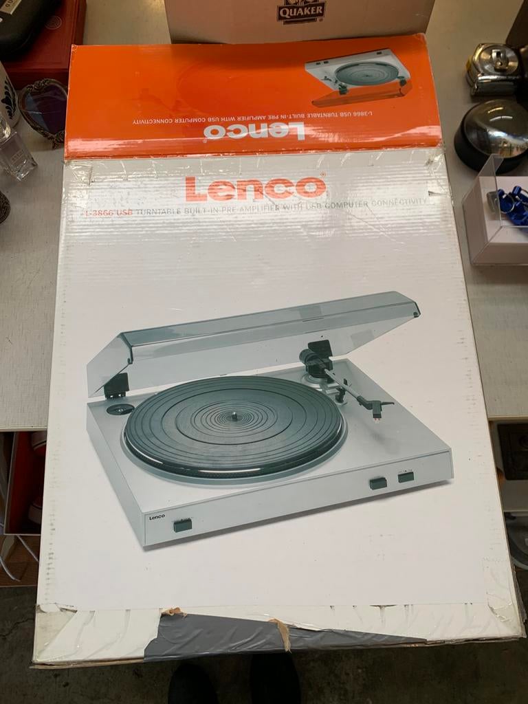 Platenspeler Lenco L-3866USB belt drive pickup nieuw in doos, Audio, Tv en Foto, Platenspelers, Ophalen of Verzenden, Zo goed als nieuw