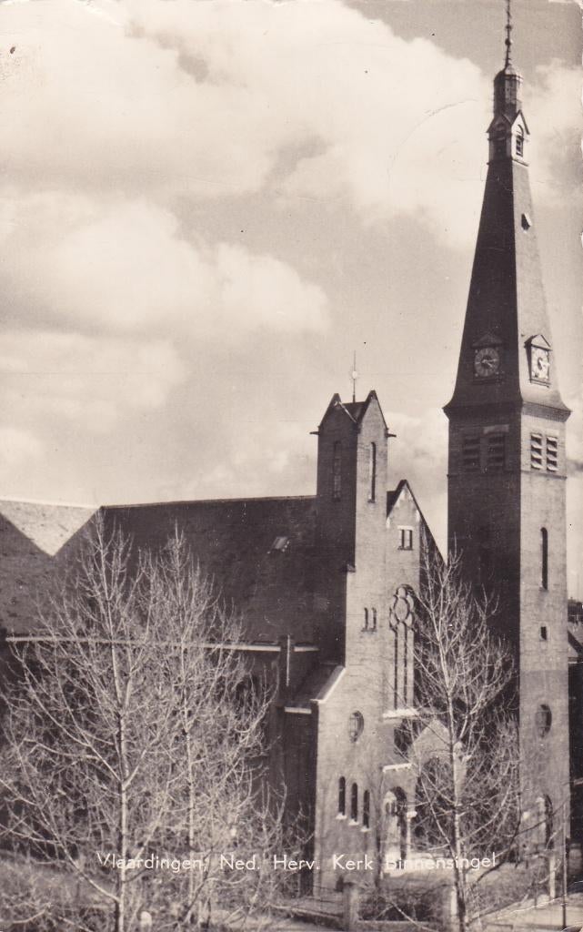 Vlaardingen. Ned. herv. Kerk Binnensingel.  (1960), Ophalen of Verzenden, 1940 tot 1960, Gelopen, Zuid-Holland