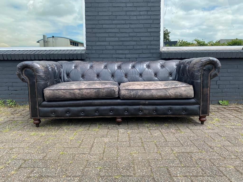 Stoere Chesterfield bank vintage zwart GRATIS BEZORGD, Ophalen of Verzenden, Zo goed als nieuw, Rechthoekig, Leer