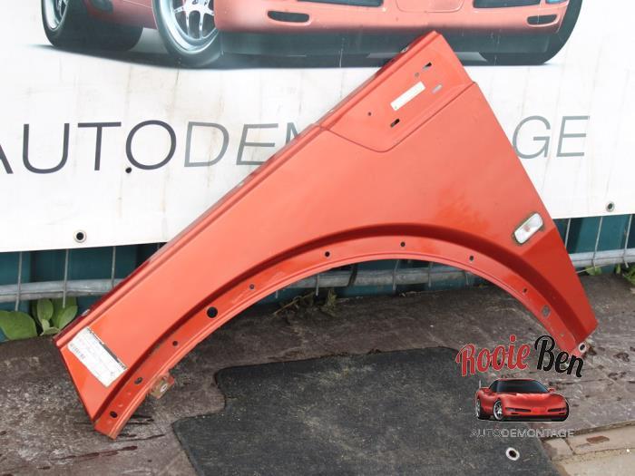Scherm links-voor van een Dodge Nitro (PV6), Gebruikt, -, -, Ophalen of Verzenden