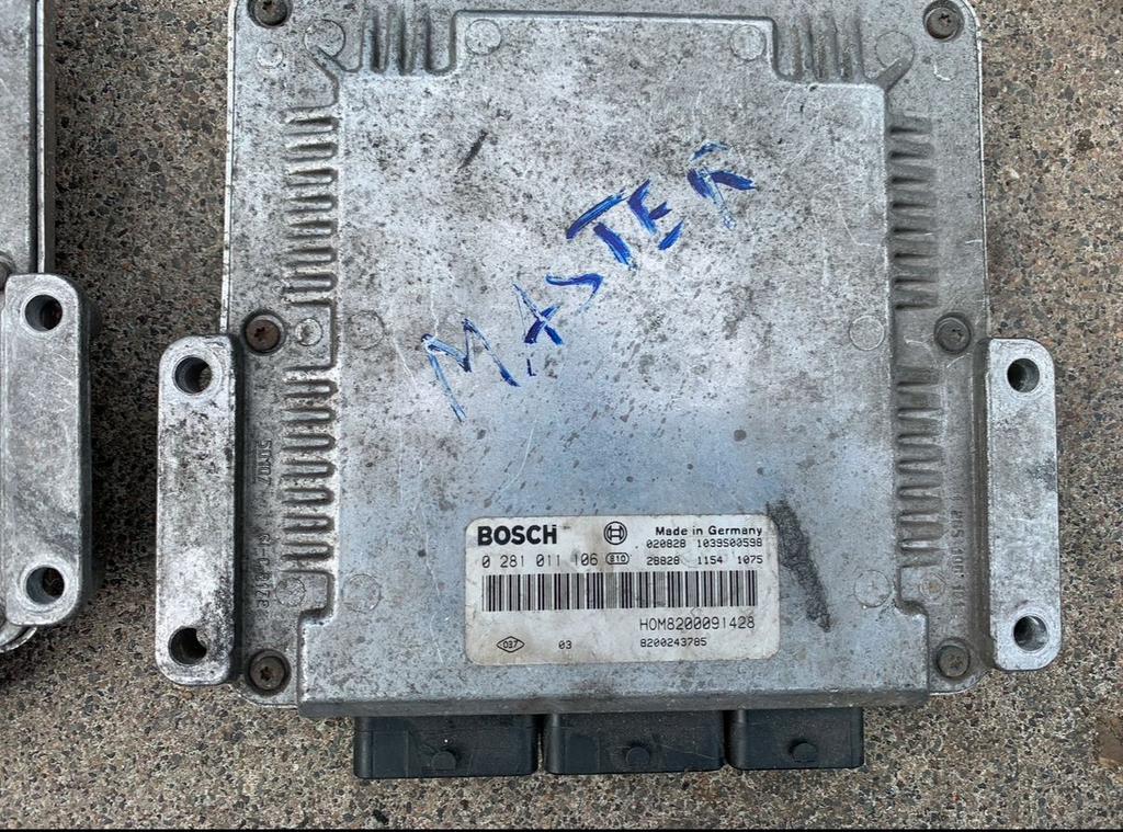 Renault Master ECU Bosch 0281011106, Gebruikt, -, Renault, -